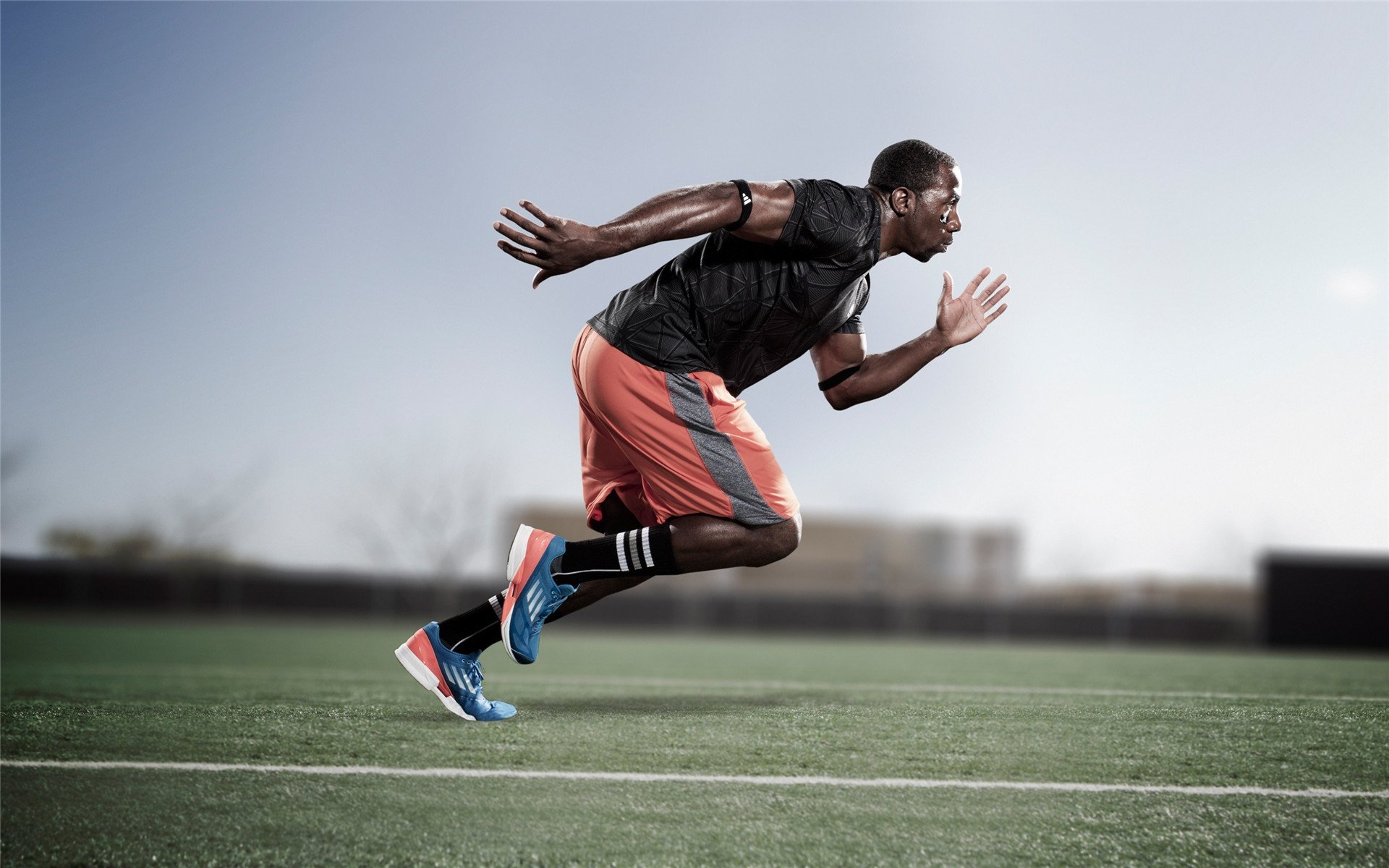 英超争冠白热化：每场拼搏都精彩绝伦！，英超热刺别名白百何